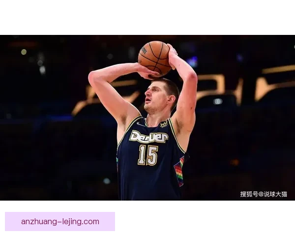 尼克斯复盘布伦森关键球决策引发球迷热议